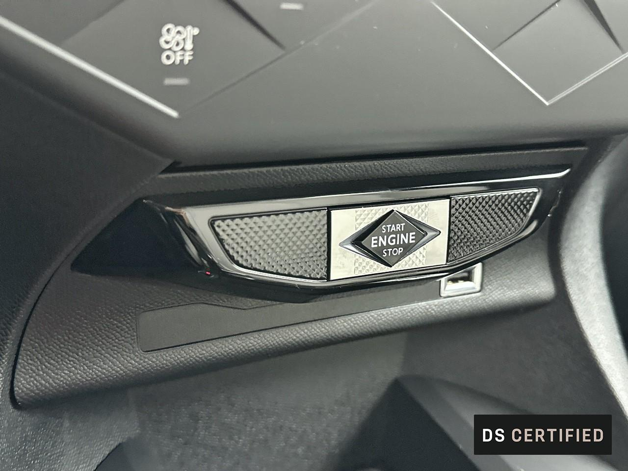 Ds Ds 3 crossback puretech 130 eat8 grand chic — photo 31
