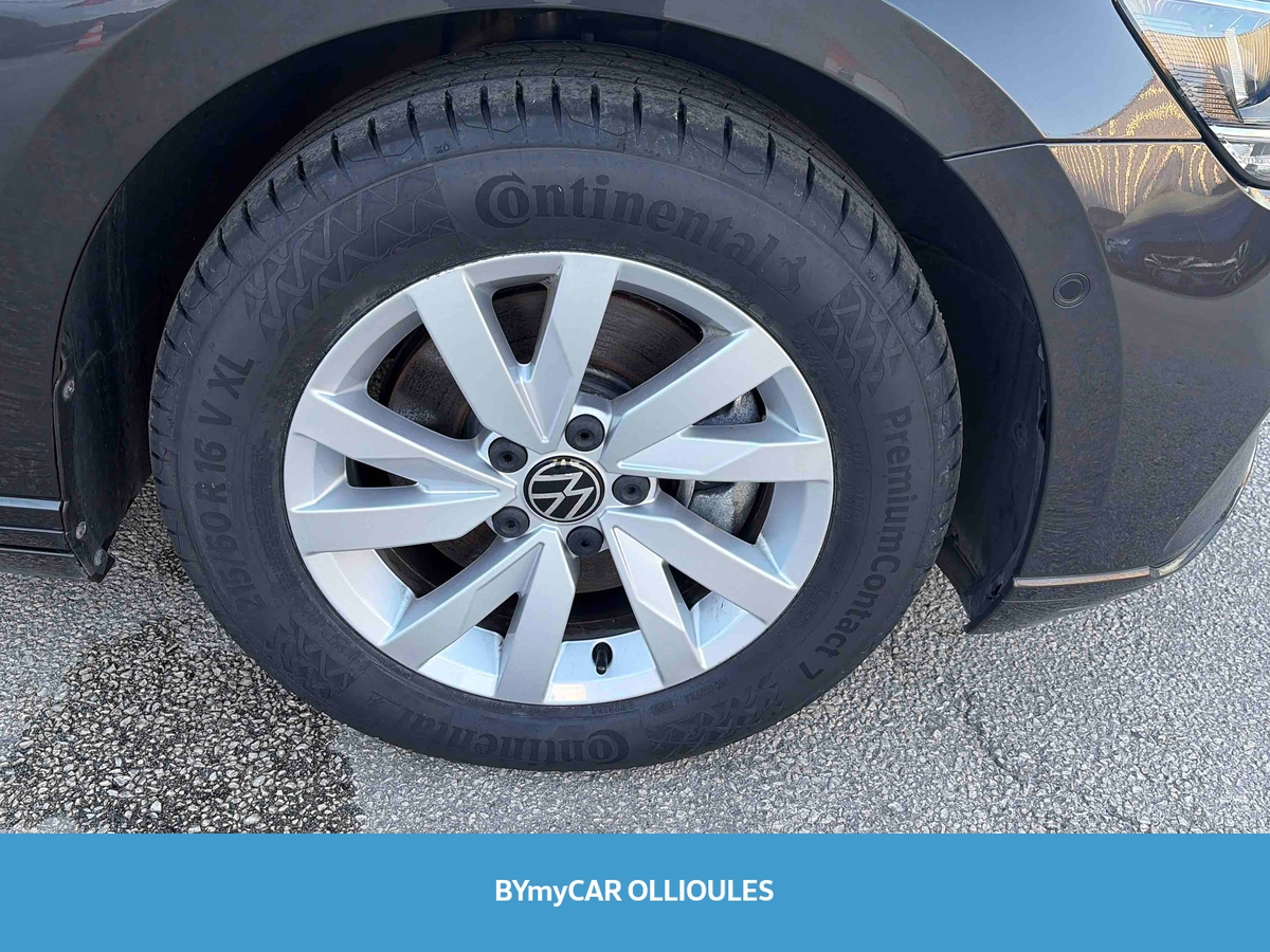 Volkswagen Passat SW 2.0 TDI EVO SCR 150 DSG7 — photo 37