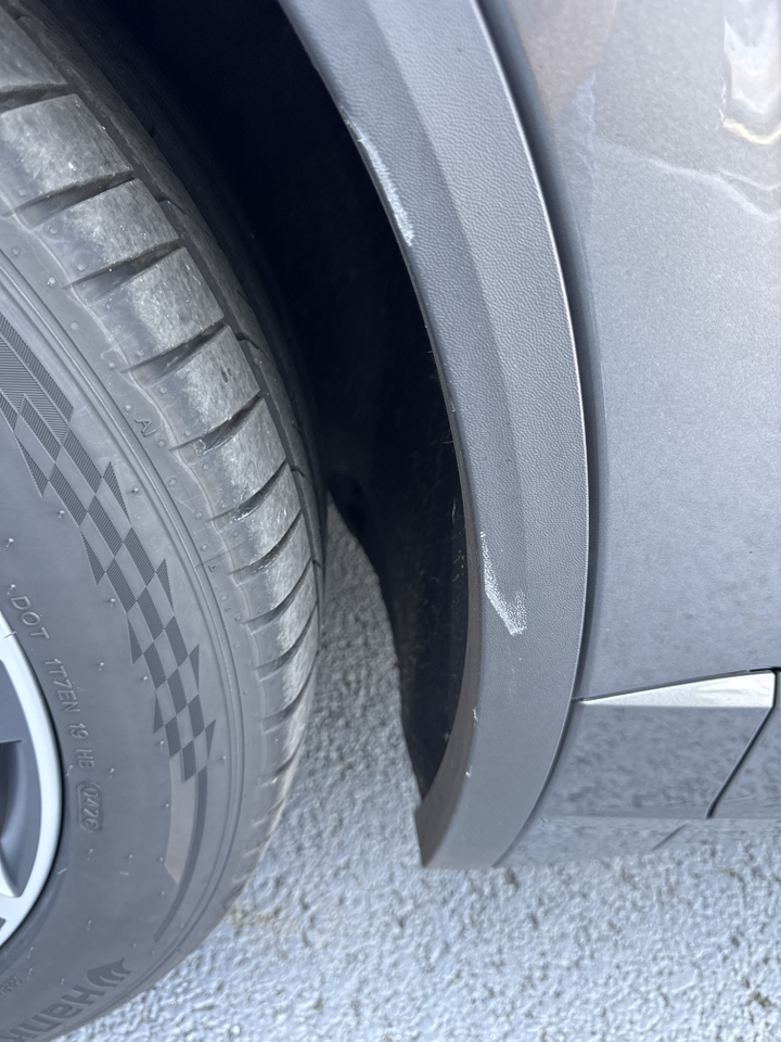 Volkswagen Touareg 3.0 V6 eHybrid 381ch Tiptronic 8 4Motion — photo 28