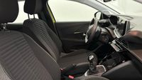 Peugeot 208 1.2 PureTech 100ch S&S Active — photo 15