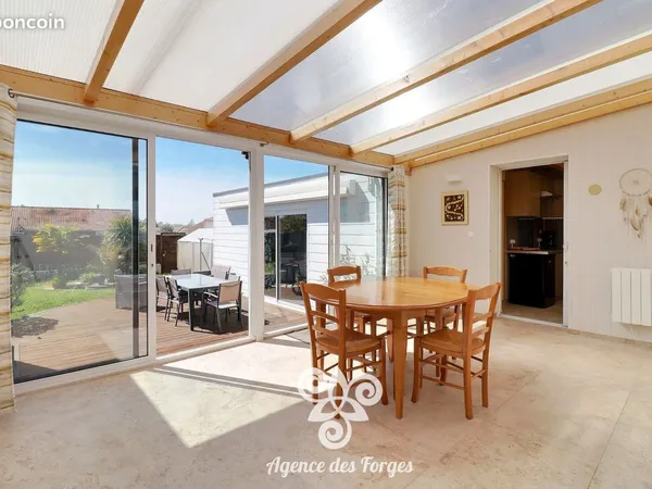 Maison 6 pièces 203 m²