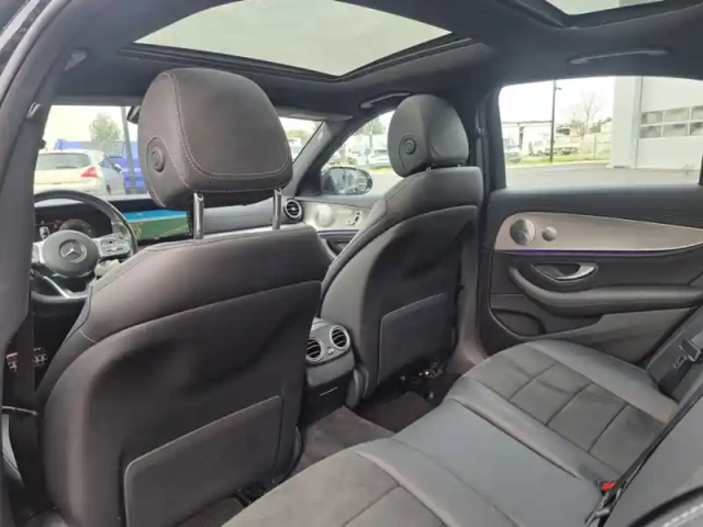 Mercedes Classe E e 220 d berline sportline — photo 34