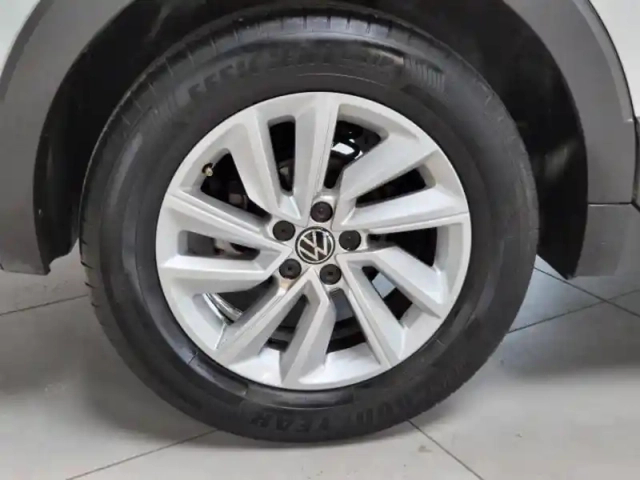 Volkswagen T-Cross 1.0 tsi 110ch life tech dsg7 — photo 5