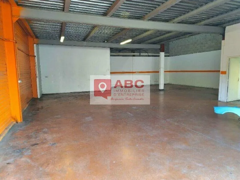 Photo 3