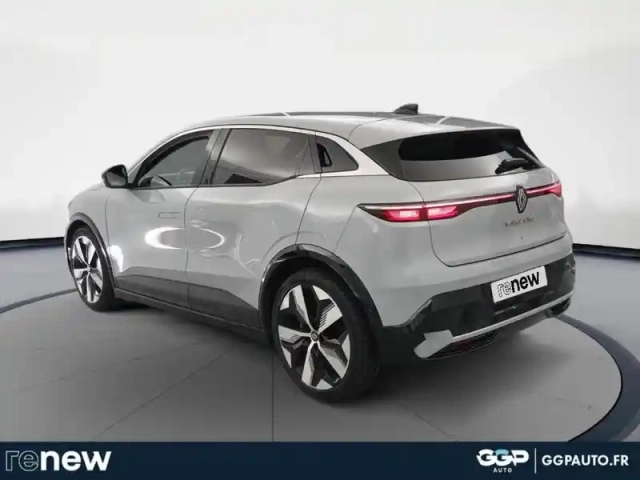 Renault Megane e-tech electric ev40 130ch techno boost charge — photo 33