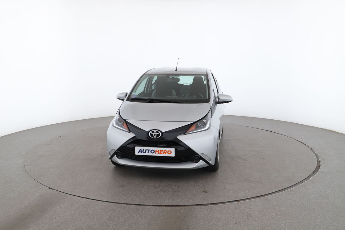Toyota Aygo 1.0 VVT-i X-Play — photo 8