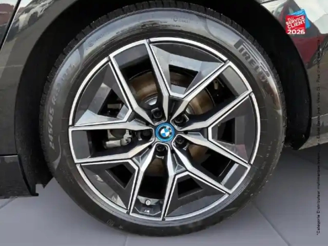 Bmw Serie 5 série 5 i5 340ch m sport edrive40 — photo 25