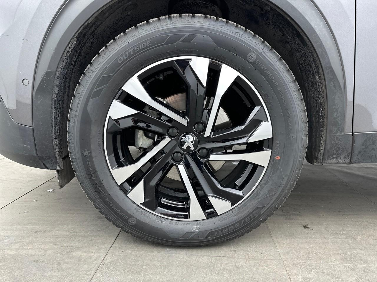 Peugeot 2008 puretech 130 s&s bvm6 gt — photo 14