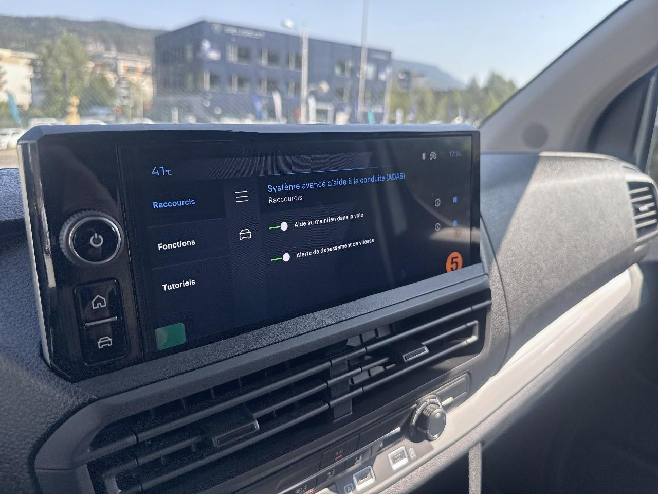 Peugeot Expert m 136ch (100kw) batterie 75 kwh — photo 13