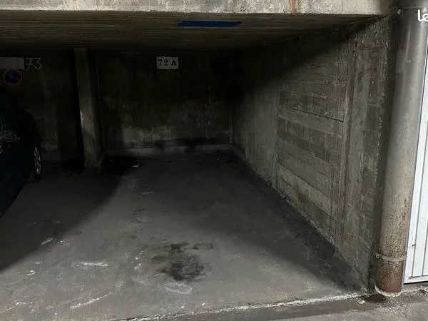 Parking couvert