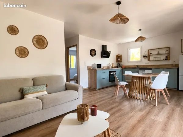 À LOUER - T2 MEUBLÉ NEUF - ENVIRON 50 m² - LA TREMBLADE / RONCE-LES-BAINS