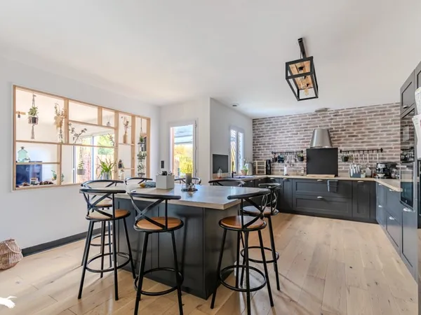 Maison 6 pièces 169 m²