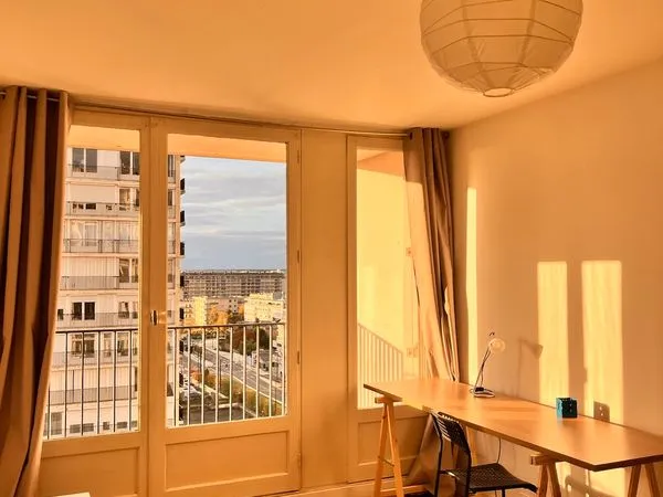 T3 meublé - 10e étage, vue panoramique - balcon - Angers