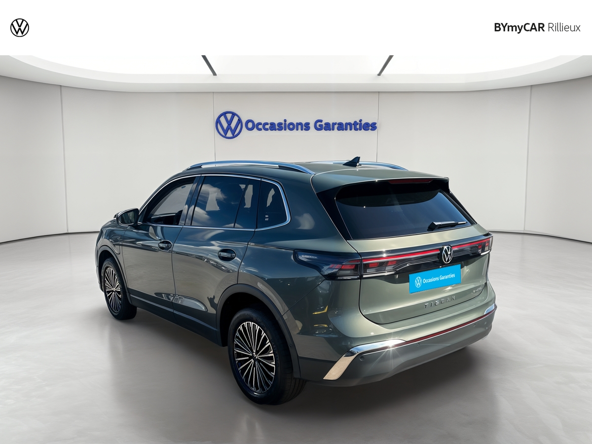 Volkswagen Tiguan 1.5 eHybrid 204ch DSG6 — photo 3