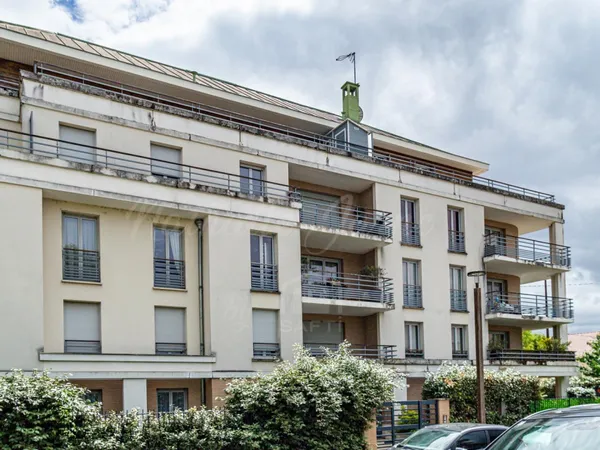 Appartement T2 42M2 1er étage résidence calme