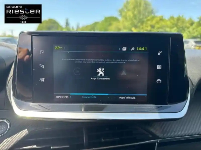 Peugeot 2008 electrique 136 ch — photo 18