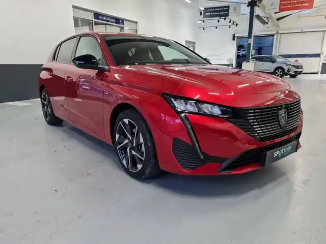 Peugeot 308 hybrid 145 e-dcs6 — photo 11