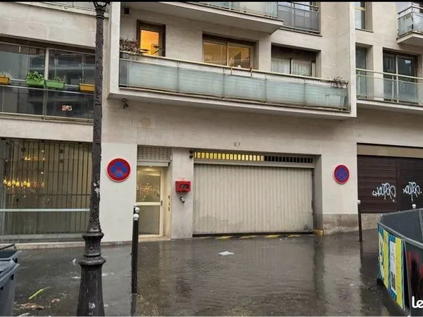 Parking box Paris 9 haut rue Pigalle