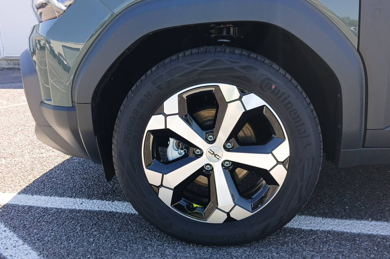 Dacia Duster — photo 9