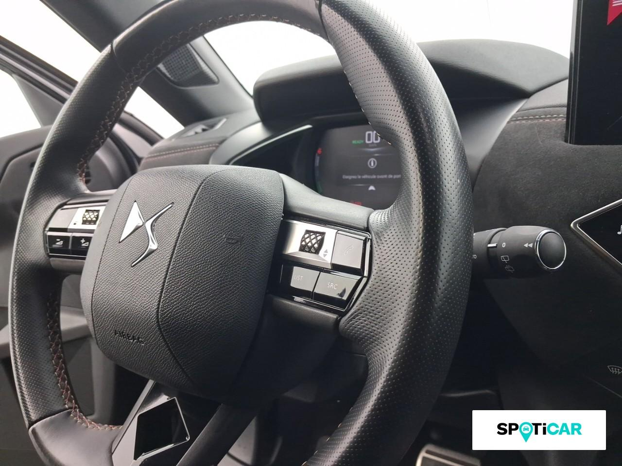 Ds Ds 3 e-tense 156ch performance line + — photo 16