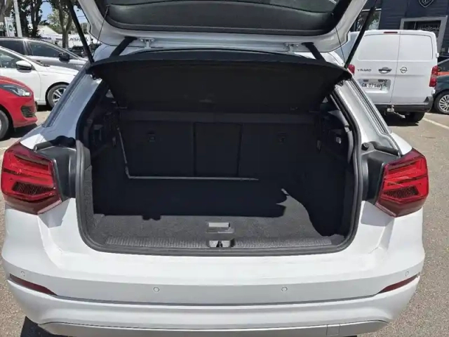 Audi Q2 35 tfsi cod 150 s tronic 7 — photo 6