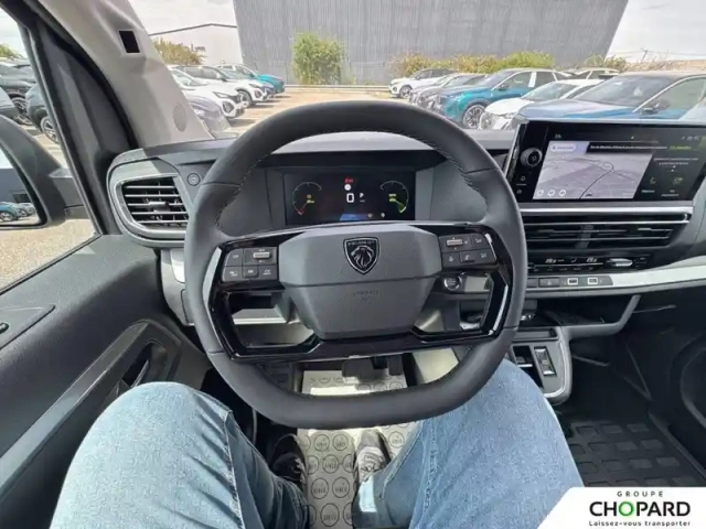 Peugeot Expert fgn xl diesel 180 ch automatique — photo 16