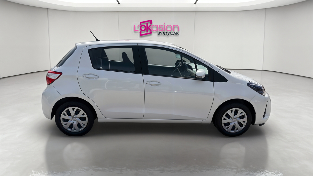 Toyota Yaris 110 VVT-i — photo 6