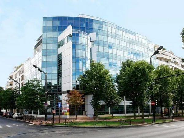 Bureau 1013 m²