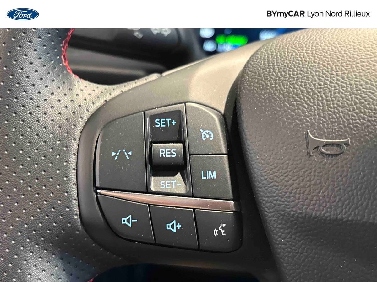 Ford Kuga 2.5 Duratec 243 ch PHEV Powershift — photo 33
