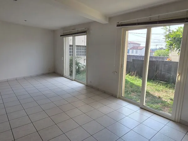 Maison 3 pièces 95 m²
