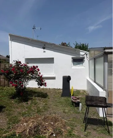 Vend maison Mean Penhoet saint Nazaire bon état rénovation récente cuisine séjour chambre sdb jolie 