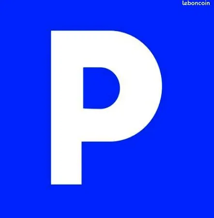 Parking très bien placé