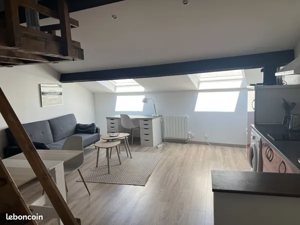 Studio 1 pièce 25 m²