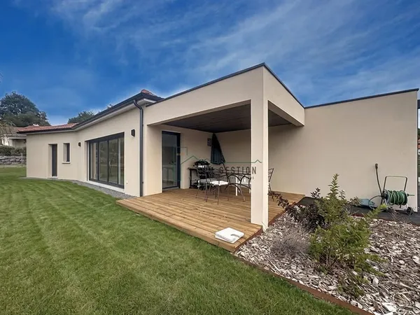 Maison contemporaine neuve aux portes de Couzeix!
