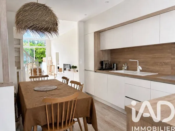 Maison 5 pièces 96 m²