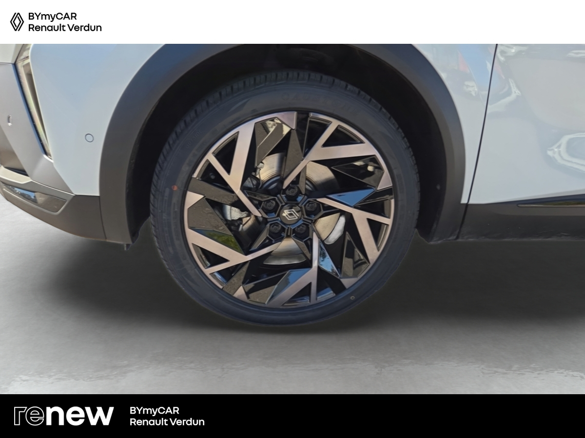 Renault Captur E-Tech full hybrid 160 ch — photo 14