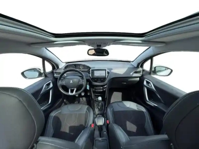 Peugeot 2008 1.2 puretech 110ch crossway s&amp;s — photo 14