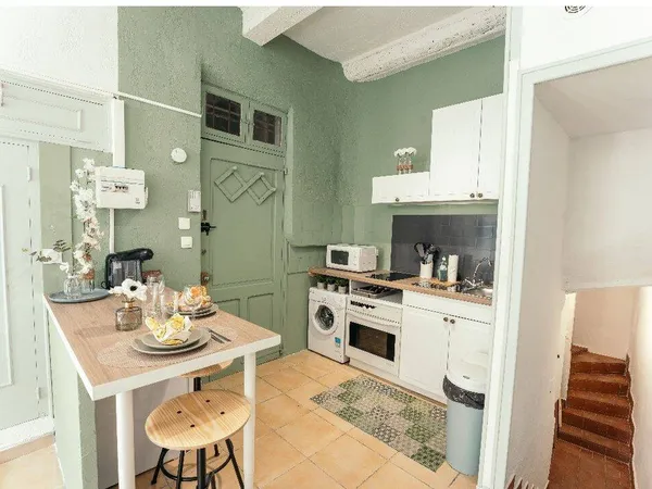 Studio 1 pièce 23 m²