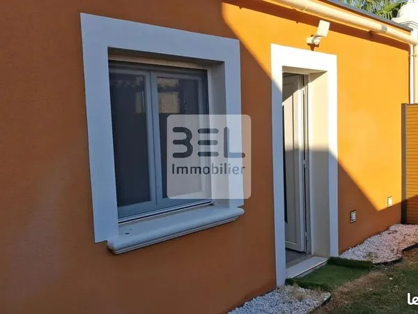 Studio 1 pièce 44 m²