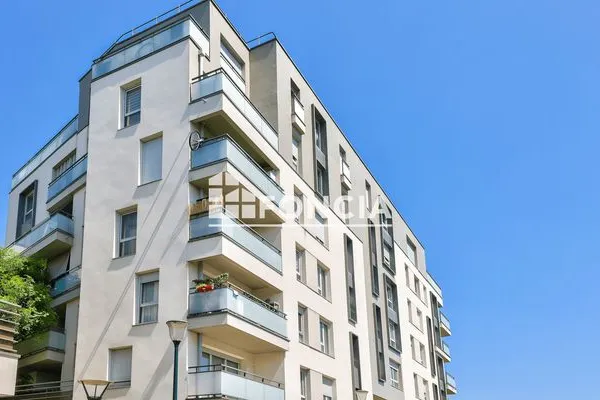 Studio 1 pièce 24 m²