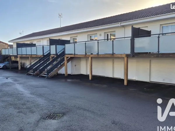 Appartement T3 avec terrasse et garage à La Tessoualle
