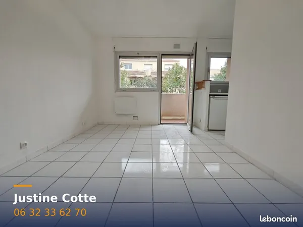Studio avec terrasse et parking - Montpellier Alco