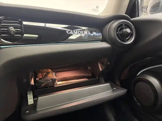 Mini Mini hatch 3 portes cooper 136 ch — photo 50