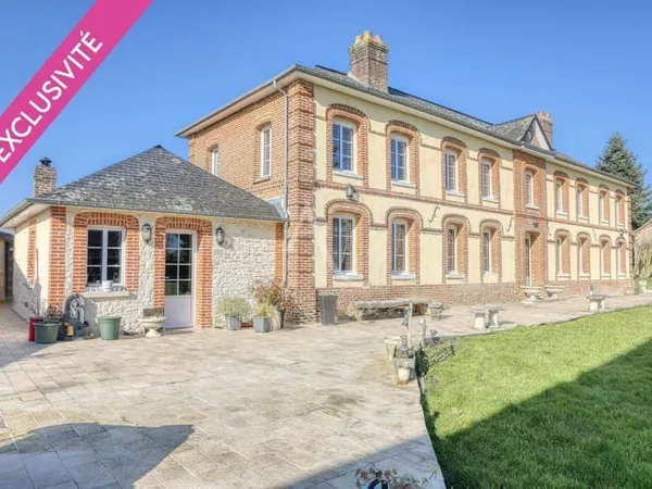 Maison 8 pièces 291 m²