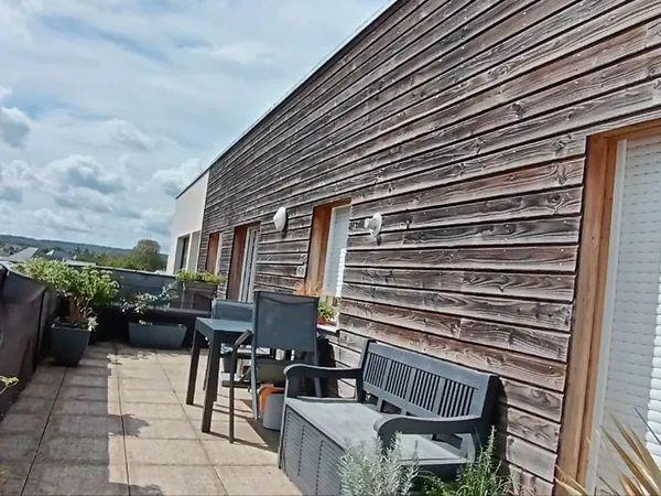 A VENDRE -Bel appartement T3 avec grande terrasse à Pont-Péan