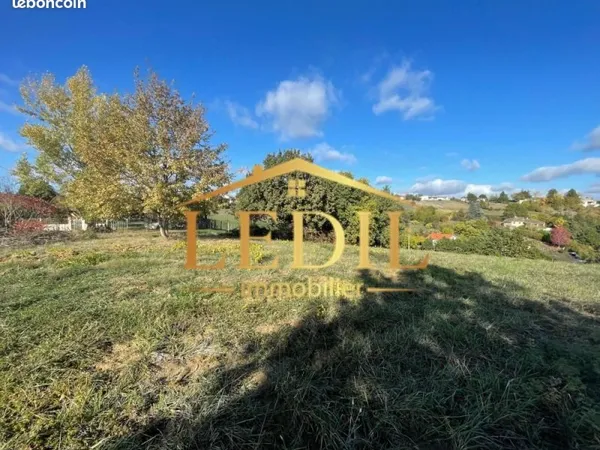 Terrain 1 554 m² Moissac
