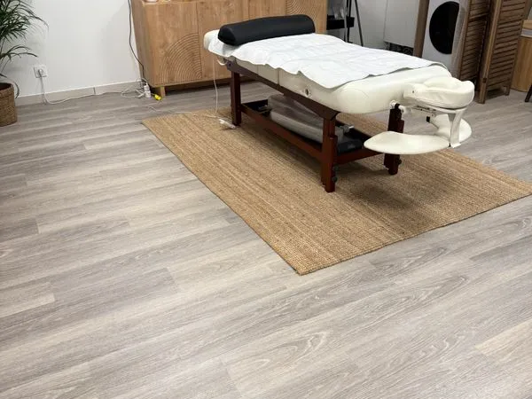 Bureau et espace de travail Location Saint-Paul-lès-Dax  19m² 440€