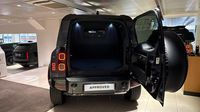 Land-Rover Defender 90 3.0 D250 Hard Top X-Dynamic SE — photo 14