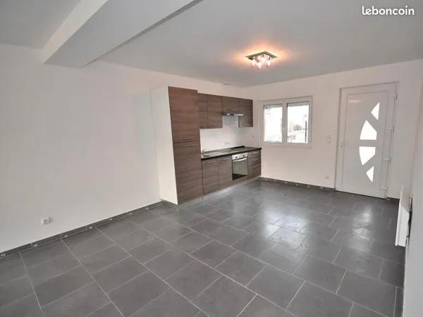 Maison avec jardin