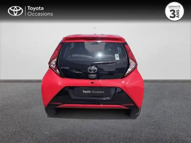 Toyota Aygo 1.0 vvt-i 72ch x-play 5p my20 — photo 4